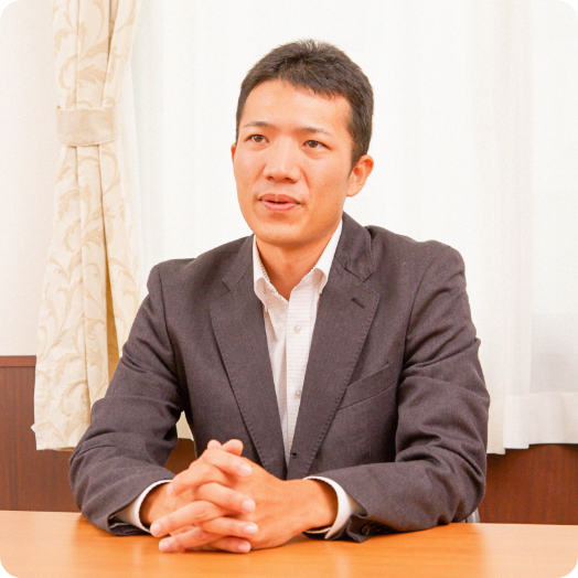 事務員 – 佐藤