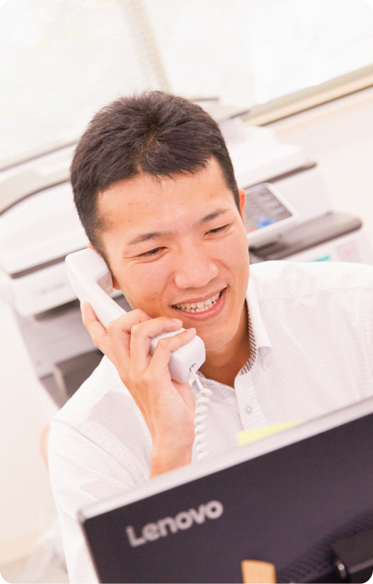 事務員 – 佐藤