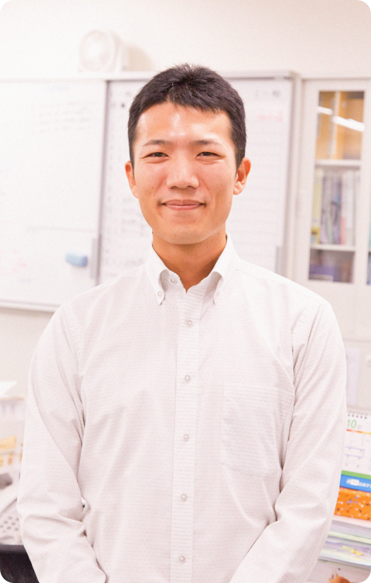 事務員 – 佐藤